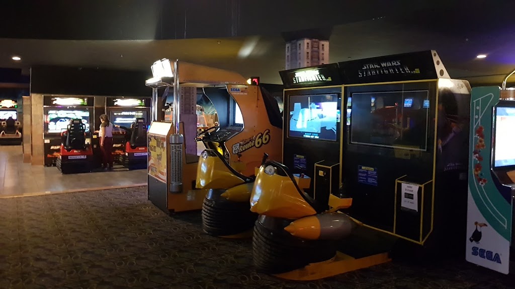 Guzzo Movie Theater | 901 Bd Crémazie O, Montréal, QC H4N 3M5, Canada | Phone: (514) 385-5566