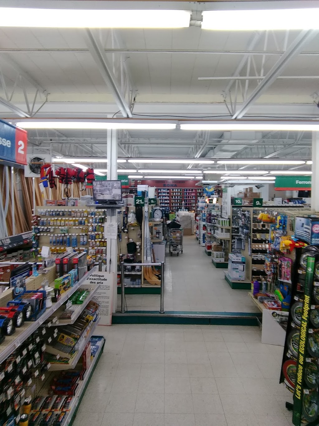 RONA Centre de rénovation Réal Riopel Inc. | 2650 Chemin dEntrelacs, Entrelacs, QC J0T 2E0, Canada | Phone: (450) 228-2575