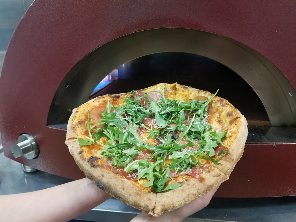 Pescelino Pizza | 2305 Otter Bay Rd, Pender Island, BC V0N 2M1, Canada | Phone: (250) 222-9979
