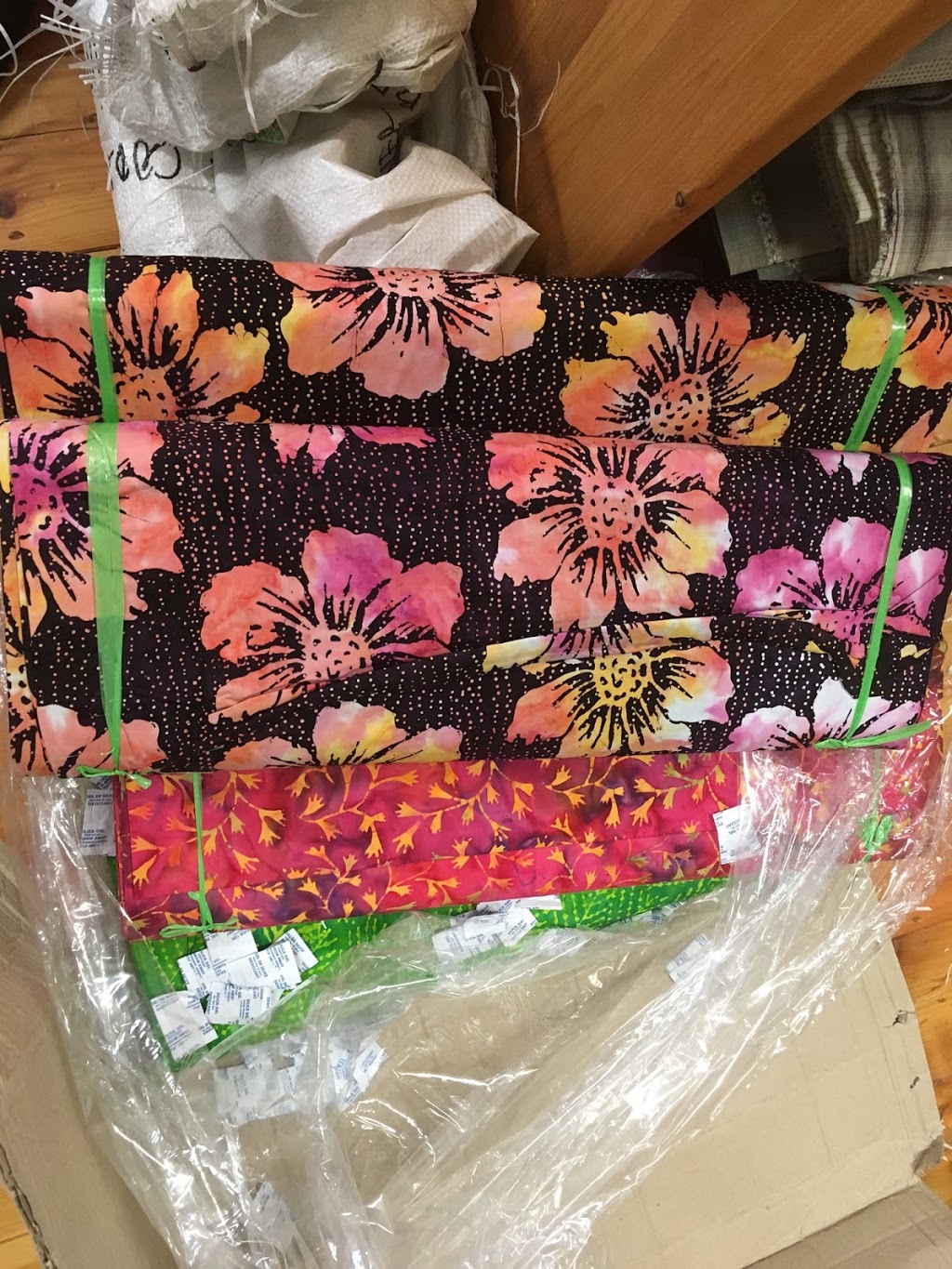 Batik Corner | 14450 Middle Bench Rd, Lake Country, BC V4V 2B9, Canada | Phone: (250) 870-8680