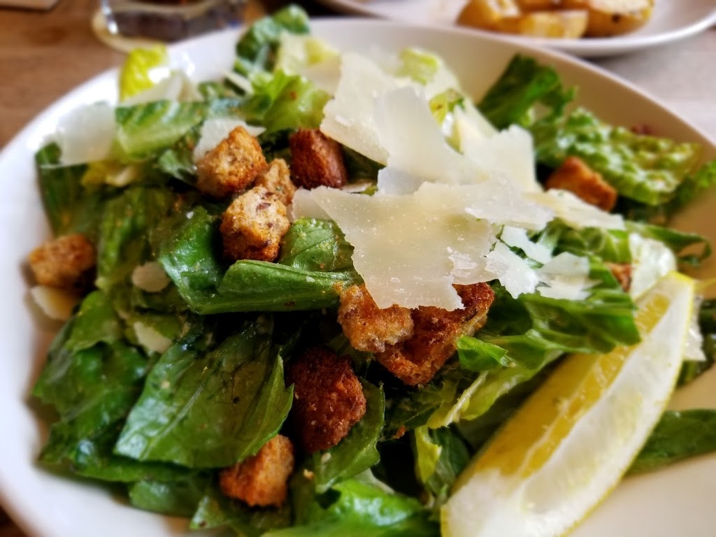 Moxies Grill & Bar | 29 Hopewell Way NE, Calgary, AB T3J 4V7, Canada | Phone: (403) 291-4636