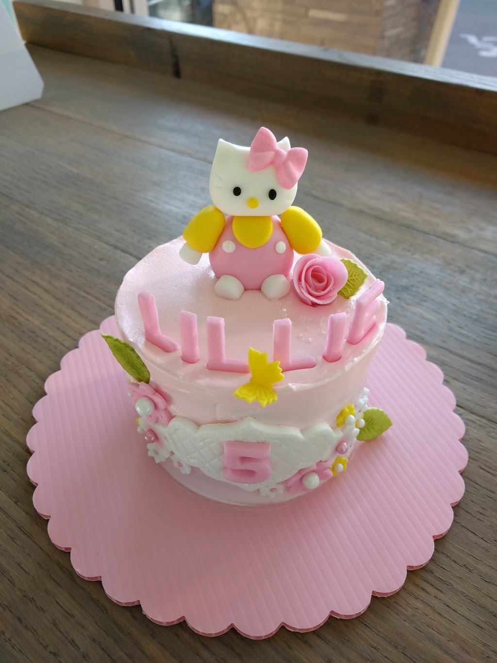 Babycakes Cupcakery | 9520 Main St #100, Clarence, NY 14031, USA | Phone: (716) 320-0369
