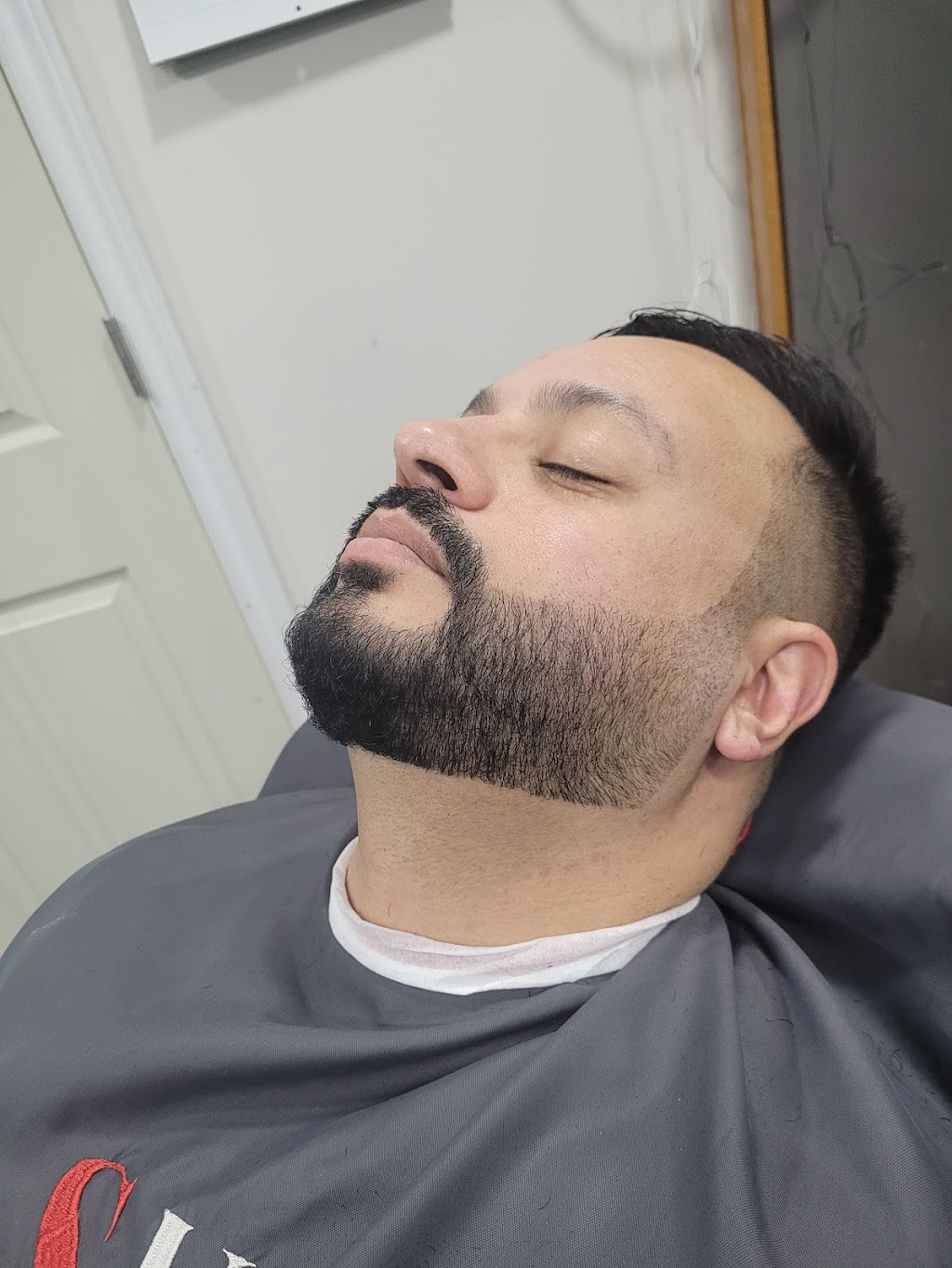 SK Salon | 1921 119A St SW, Edmonton, AB T6W 0E2, Canada | Phone: (780) 655-5482
