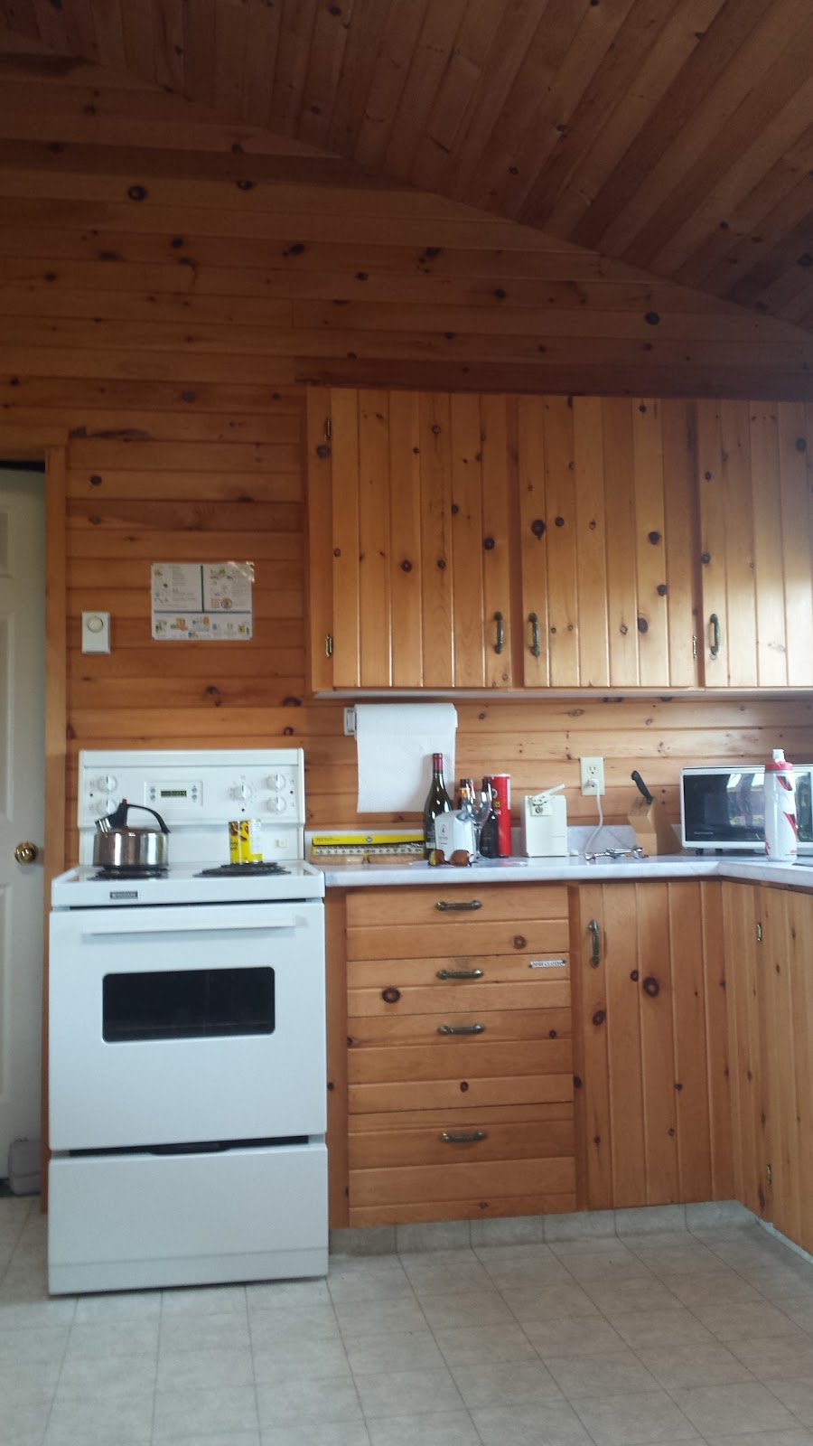 Malpeque Cove Cottages | 304 King St, Kensington, PE C0B 1M0, Canada | Phone: (902) 836-1072