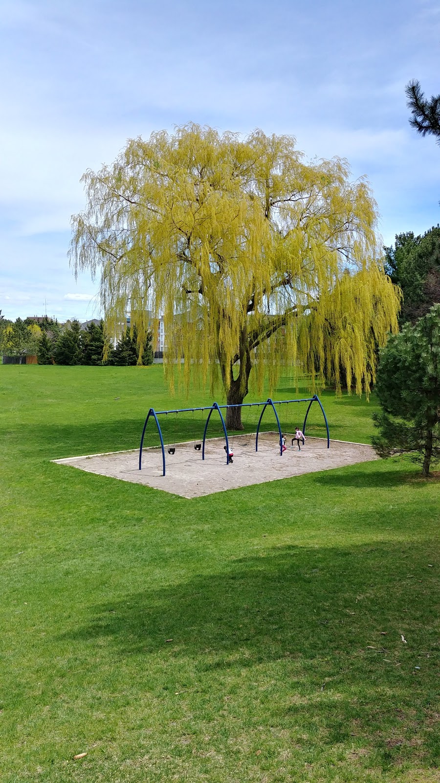 John Arnold House | 21 Spring Gate Blvd, Thornhill, ON L4J 3C9, Canada | Phone: (905) 832-2281