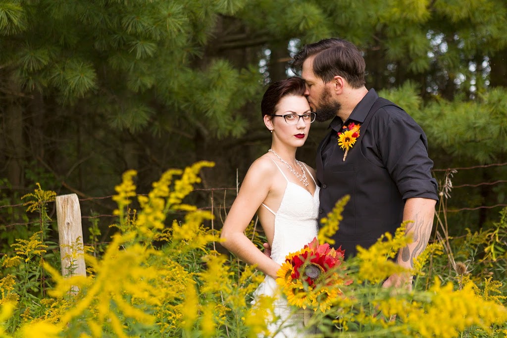 Jennifer Victor Photography | 936 Springbank Ave, Woodstock, ON N4T 0H9, Canada | Phone: (519) 239-7700