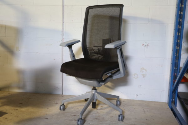 ClearanceFurniture.ca | 81 Tycos Dr, North York, ON M6B 1W3, Canada | Phone: (416) 785-0932