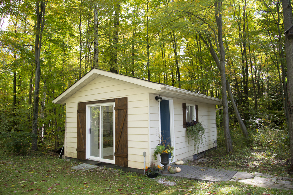 Elegance of Nature | 3677 Town Line, Severn, ON L3V 7A6, Canada | Phone: (705) 241-8552