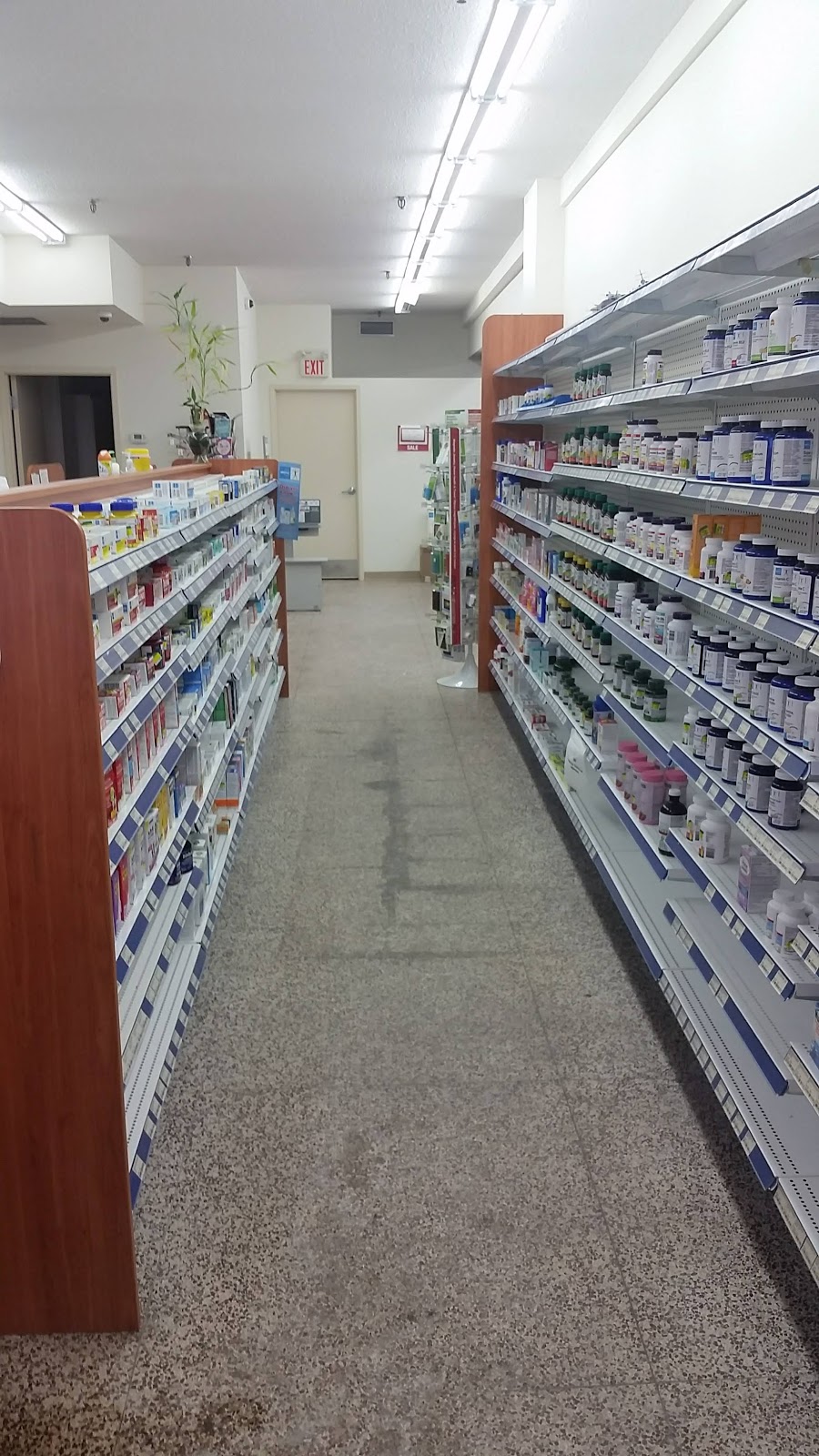 Elmhurst Plaza | 2428 Islington Ave, Etobicoke, ON M9W 3X8, Canada | Phone: (416) 747-0856