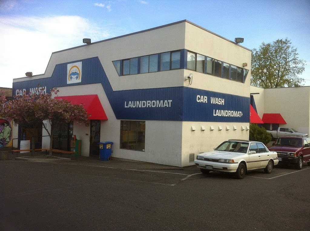 Victoria Car Wash Ltd | 628 Gorge Rd E, Victoria, BC V8T 2W6, Canada | Phone: (250) 386-7021
