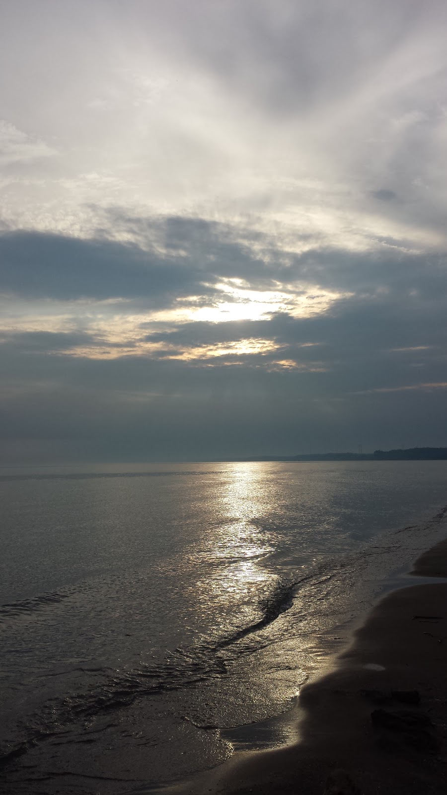 Port Burwell Provincial Park | 9 Wilson Ln, Port Burwell, ON N0J 1T0, Canada | Phone: (519) 874-4691