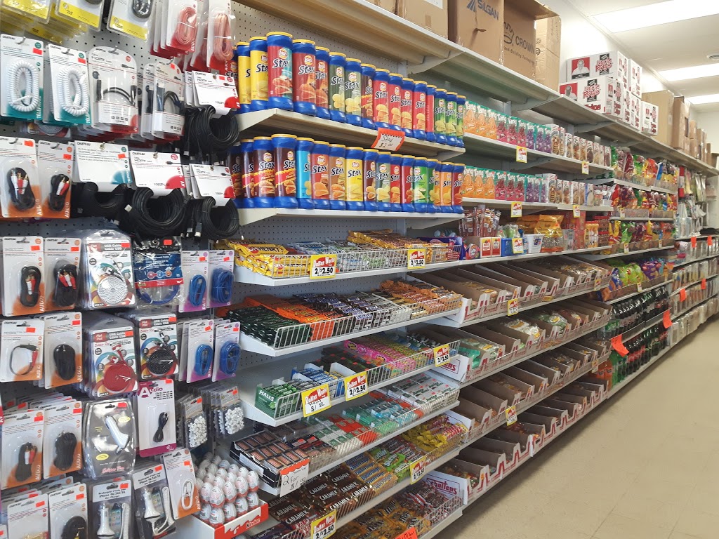 Dollar World Plus | 74 George St, Lanark, ON K0G 1K0, Canada | Phone: (613) 259-2215