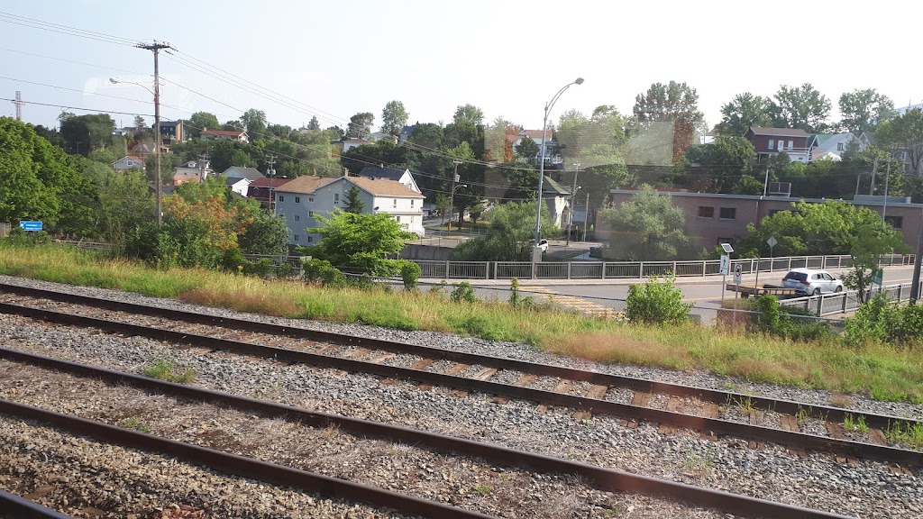 VIA Rail - Rivière-du-Loup station | 615 Rue Lafontaine, Rivière-du-Loup, QC G5R 3C5, Canada | Phone: (888) 842-7245