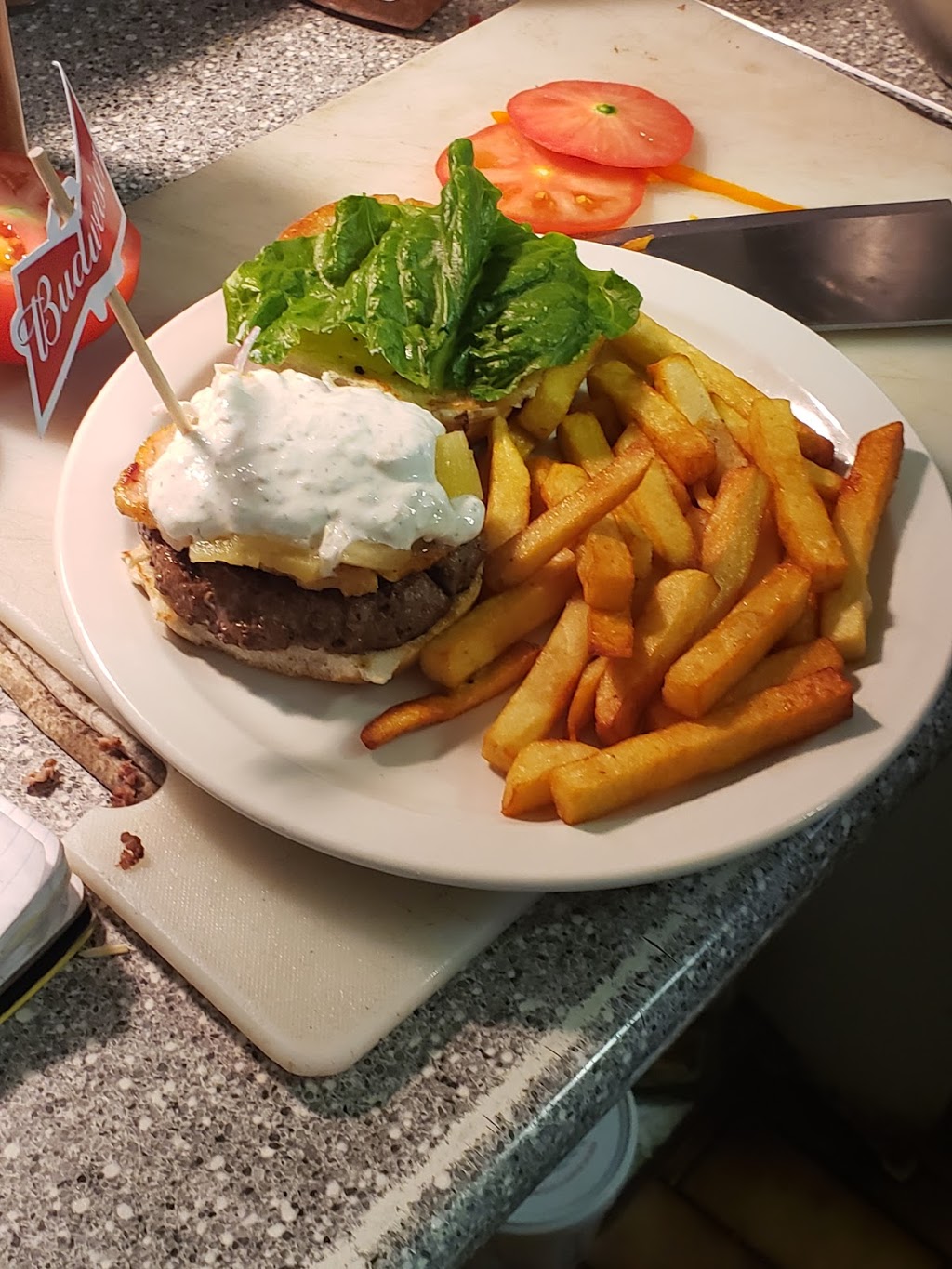 Dempseys Bar and Grill | 121 Ontario St, Sarnia, ON N7T 1K9, Canada | Phone: (519) 491-7767