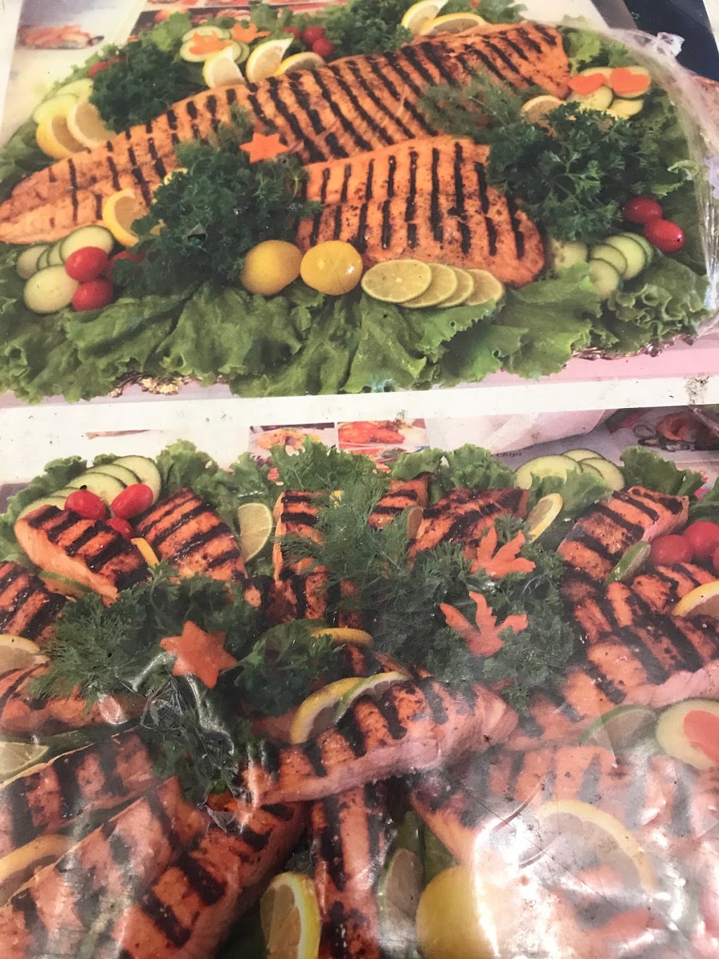 Avenue Seafood | 1751 Avenue Rd, North York, ON M5M 3Y8, Canada | Phone: (416) 481-2288