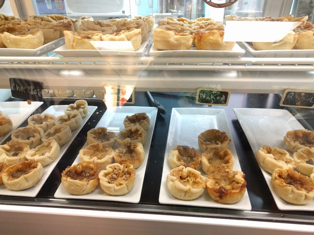 Grandmas Beach Treats | 1014 Mosley St, Wasaga Beach, ON L9Z 2G7, Canada | Phone: (705) 429-2243