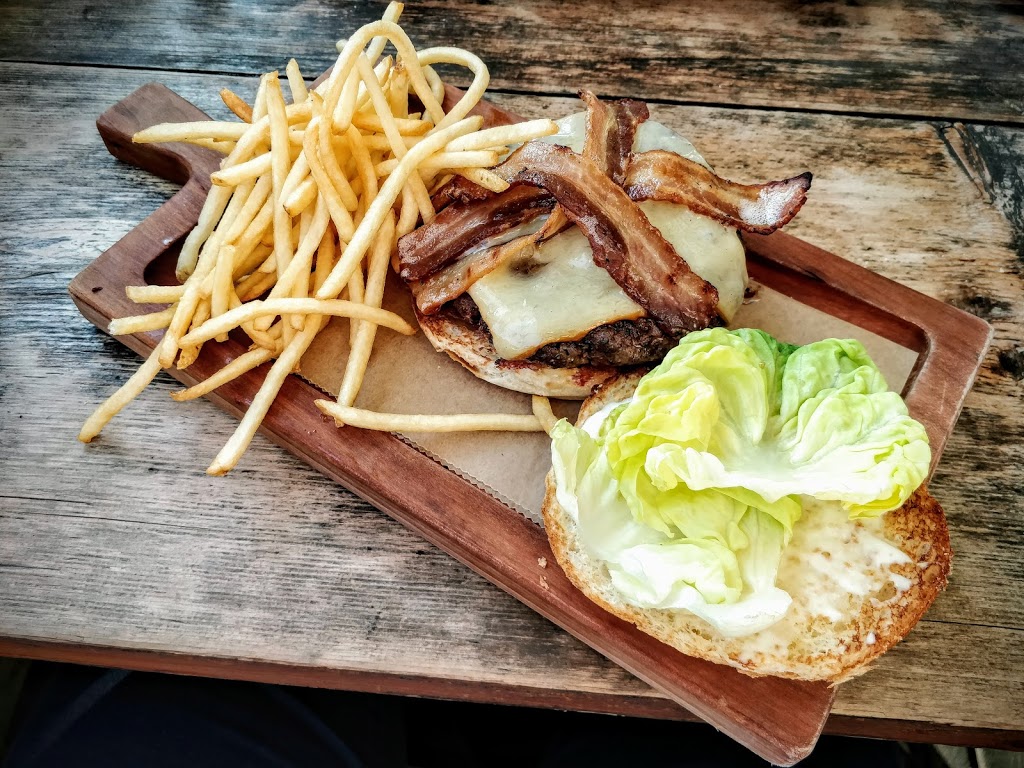 Ulis Restaurant | 15023 Marine Dr, White Rock, BC V4B 1C3, Canada | Phone: (604) 538-9373