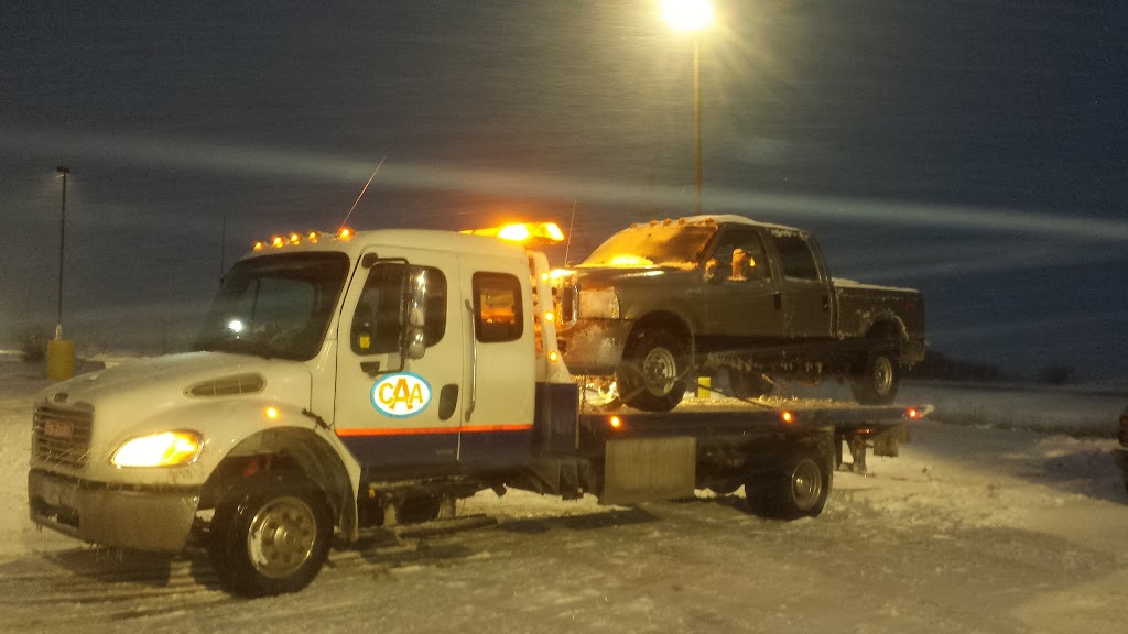 Pro-Towing | 4734 Nauvoo Rd, Watford, ON N0M 2S0, Canada | Phone: (519) 490-0654