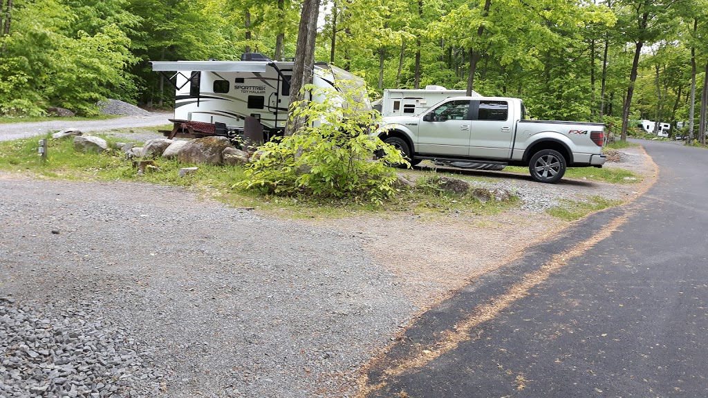 Camping de la Joie | 640 Rue George-Muir, Québec, QC G2N 2H3, Canada | Phone: (418) 849-2264