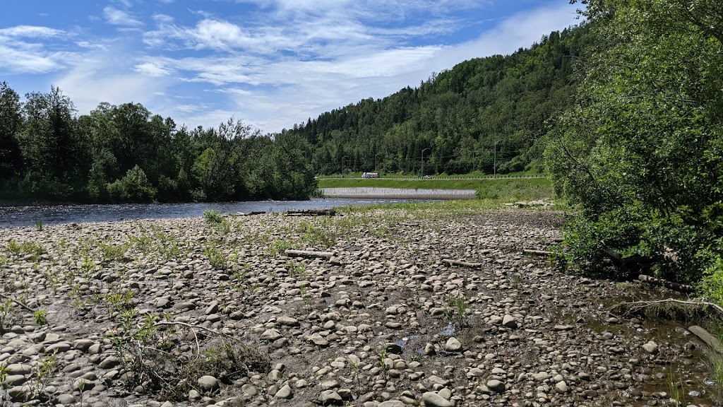 Camping au Bord de la Rivière | 1520 Bd de Comporté, La Malbaie, QC G5A 1M8, Canada | Phone: (418) 665-9999