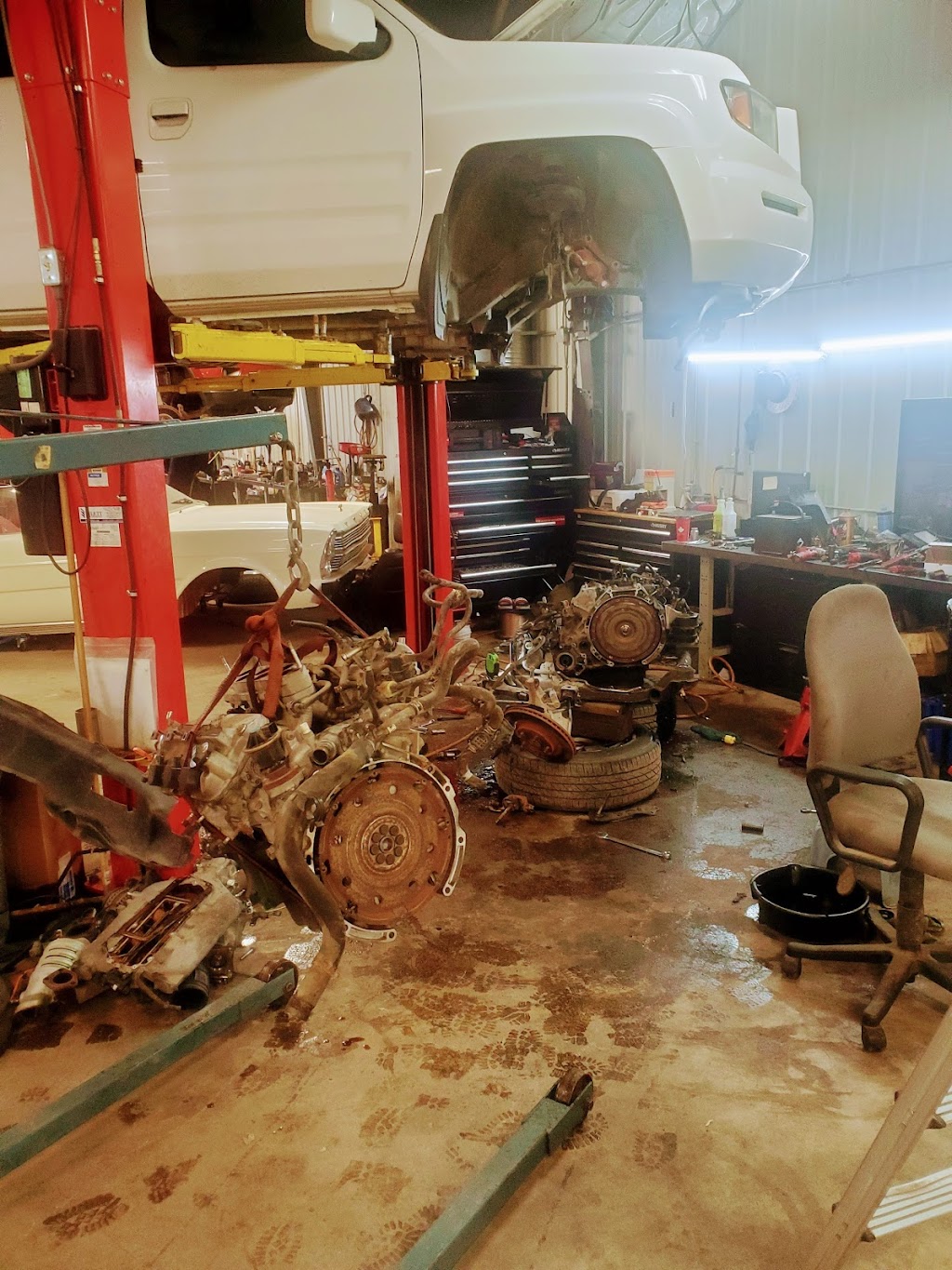RT FAMILY AUTOMOTIVE SERVICES SHOP | 3818 Wilkes Ave, Winnipeg, MB R3S 1A9, Canada | Phone: (204) 880-6459