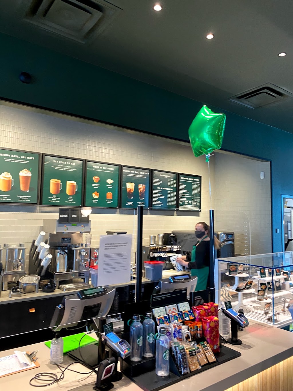 Starbucks | Sheppard Avenue Building D, Toronto, ON M9M 0B3, Canada | Phone: (437) 217-4586