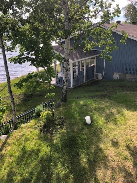 Domaine bleu sur le lac Pohenegamook | 1711 Chem. Guérette, Pohénégamook, QC G0L 1J0, Canada | Phone: (418) 564-9828