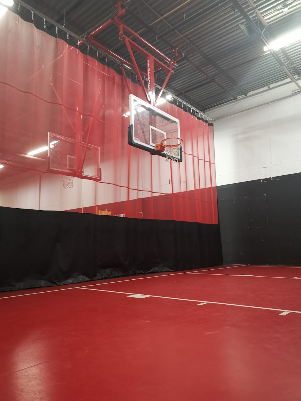 Kings Courts | 3401 McNicoll Ave, Scarborough, ON M1V 2V5, Canada | Phone: (647) 391-0282