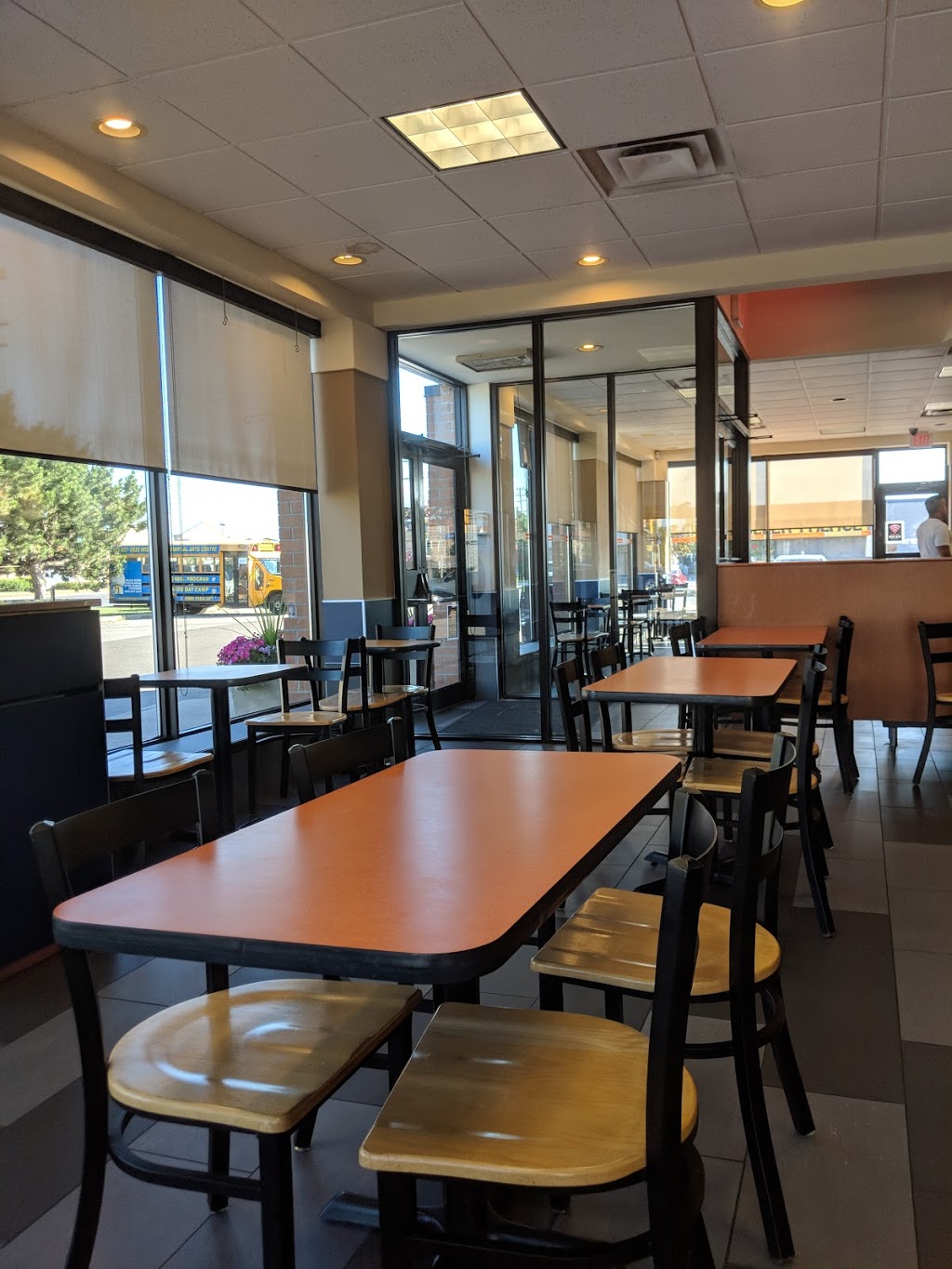 Harveys | 2077 Royal Windsor Dr, Mississauga, ON L5J 2Y4, Canada | Phone: (905) 822-8616