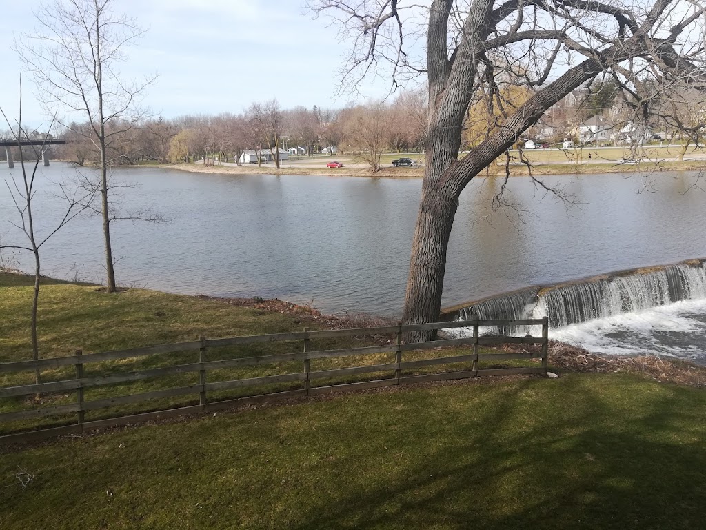 Joe 4 Hire Lawn Care Services | 111 Queen St W, St. Marys, ON N4X 1B5, Canada | Phone: (519) 494-4160