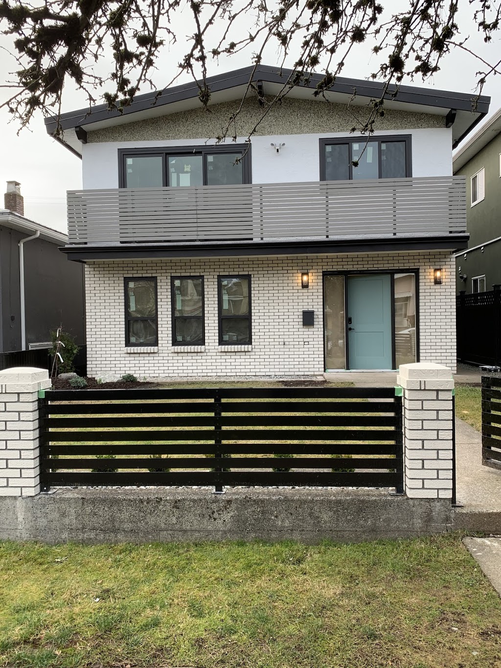 Pixel pro painting Ltd | 13091 Fairford Pl, Surrey, BC V3W 6N5, Canada | Phone: (604) 499-4460