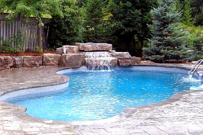 Simcoe Contracting | 1013 Penetanguishene Rd, Barrie, ON L4M 4Y8, Canada | Phone: (705) 816-2425