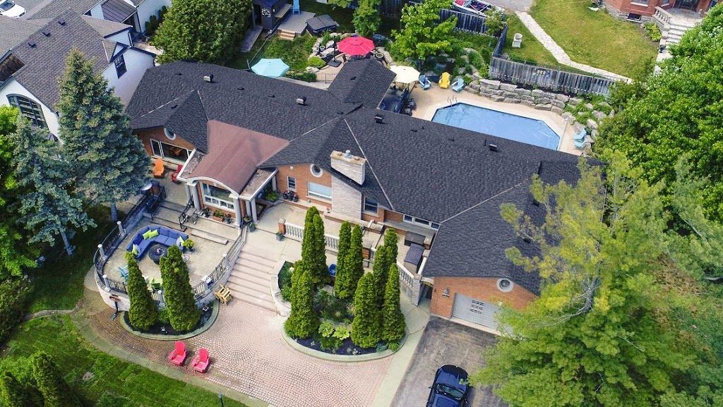 Sapphire Roofing Richmond Hill | 551 16th Ave, Richmond Hill, ON L4C 7A7, Canada | Phone: (647) 660-4840