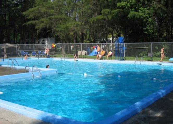 Camping de lÎle-Marie | 225 Rue St. Francis, Sherbrooke, QC J1M 0B3, Canada | Phone: (819) 820-0330