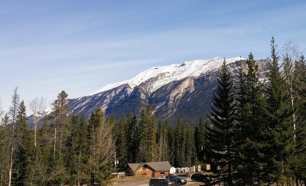 Banff Gate Mountain Resort 302 Biggy Sr Rd, Dead Man's Flats