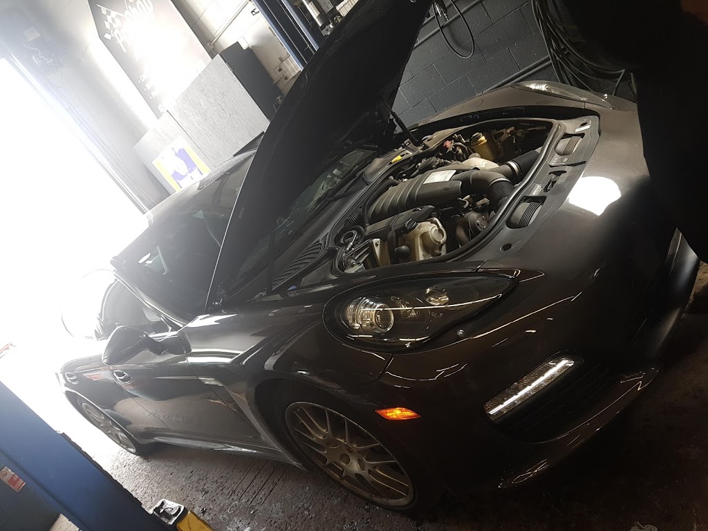 Pro Shop Auto Clinic | 6535 Av. Paul-Émile-Lamarche, Saint-Léonard, QC H1P 1J5, Canada | Phone: (514) 329-2900