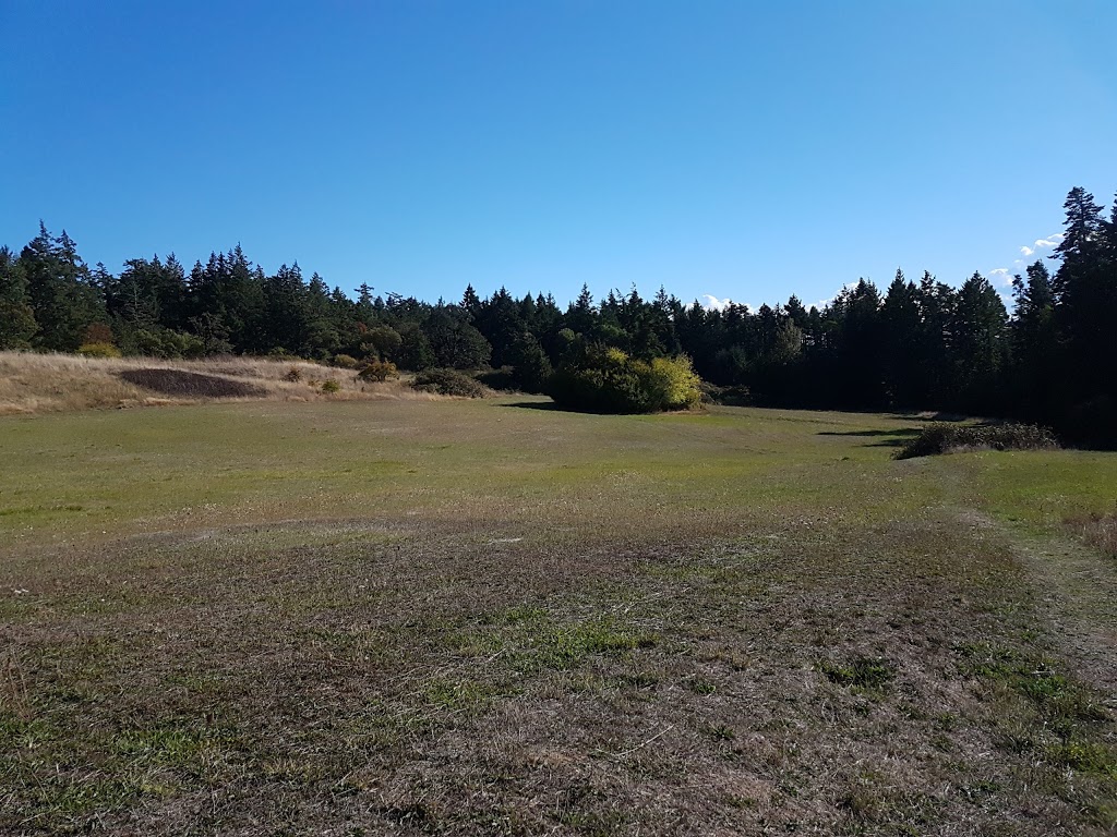 Wittys Lagoon Regional Park - Metchosin Road Parking Lot | 3920 Metchosin Rd, Victoria, BC V9C 4A5, Canada