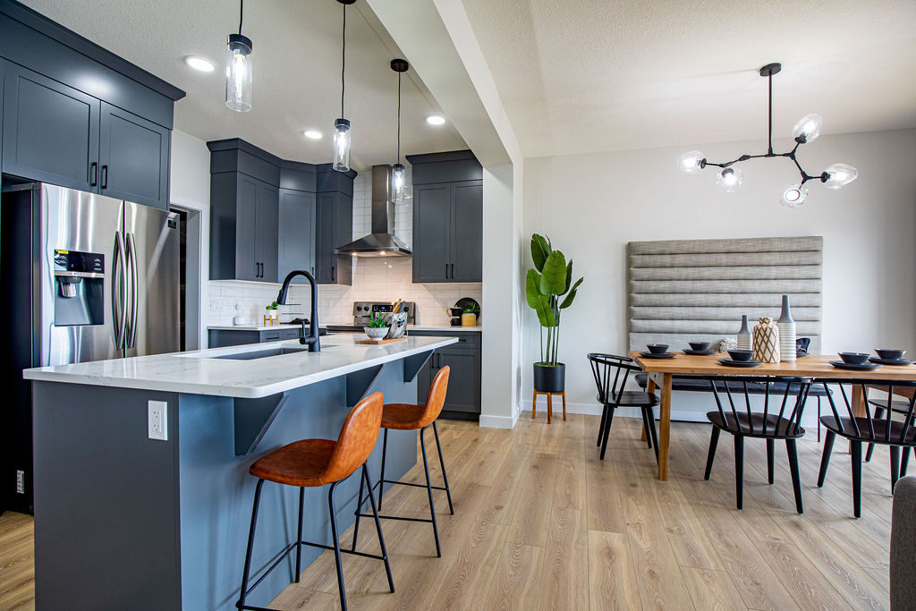 Daytona Homes - Saxony Glen Show Home | 3031 166 Street SW, Edmonton, AB T6W 4P8, Canada | Phone: (780) 452-2288