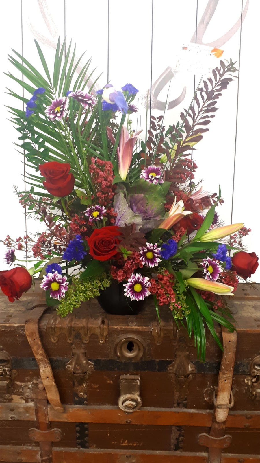 Floral Elegance | 7 Commonwealth Ave, Mount Pearl, NL A1N 1W3, Canada | Phone: (709) 747-0686