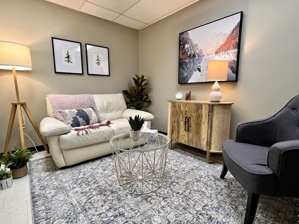Erin Warder M.A., Registered Psychotherapist | 975 Elgin St W unit 18, Cobourg, ON K9A 5J3, Canada | Phone: (905) 376-4786