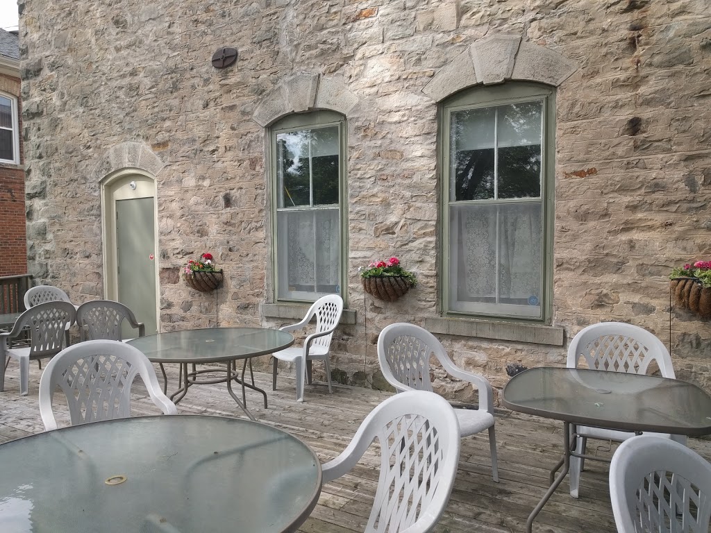 Cheltenham General Store | 14386 Creditview Rd, Cheltenham, ON L7C 1N5, Canada | Phone: (905) 838-2729