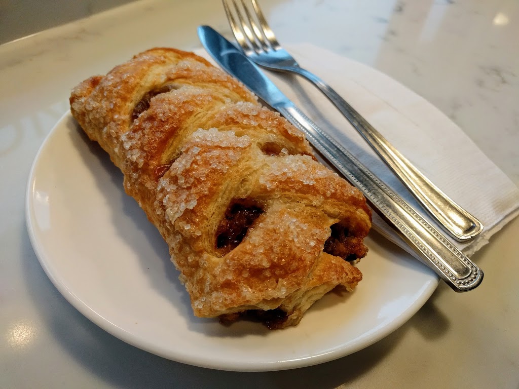 Diplomat Bakery | 6168 London Rd #105, Richmond, BC V7E 0C1, Canada | Phone: (604) 241-9134
