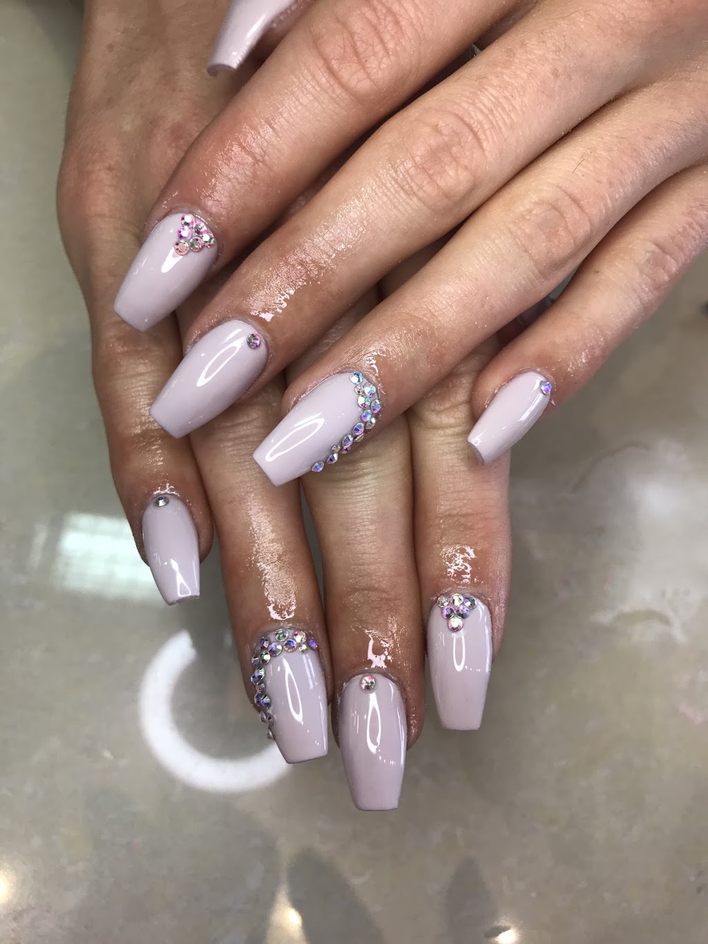 Jenny Nails & Lashes | 1304 Harmony Rd N, Oshawa, ON L1H 7K5, Canada | Phone: (905) 723-0202