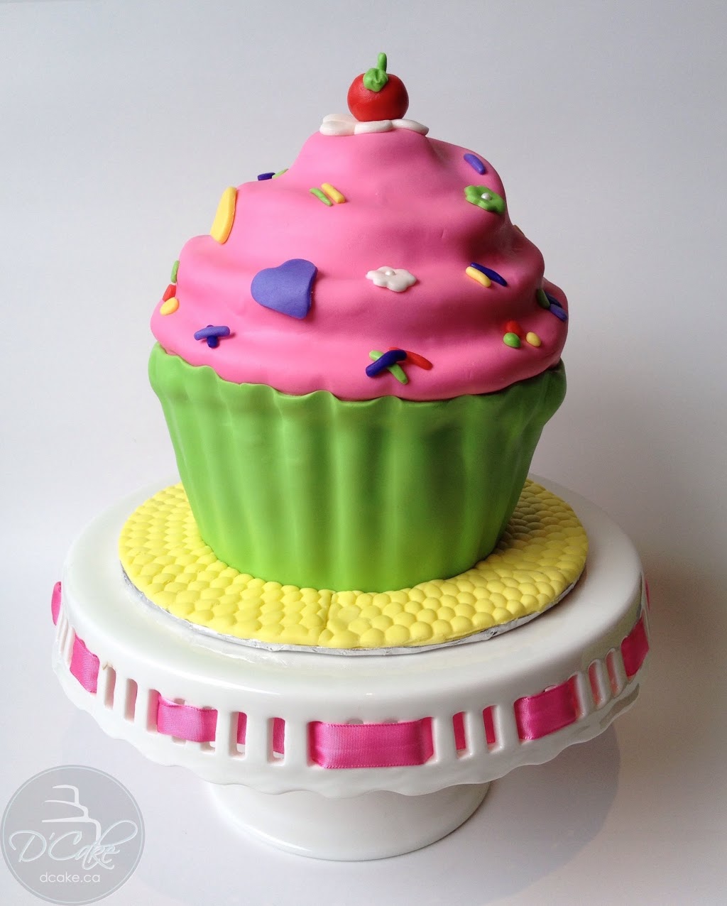 DCake | 2054 Baffin Ave, Ottawa, ON K1H 5X3, Canada | Phone: (613) 909-0373