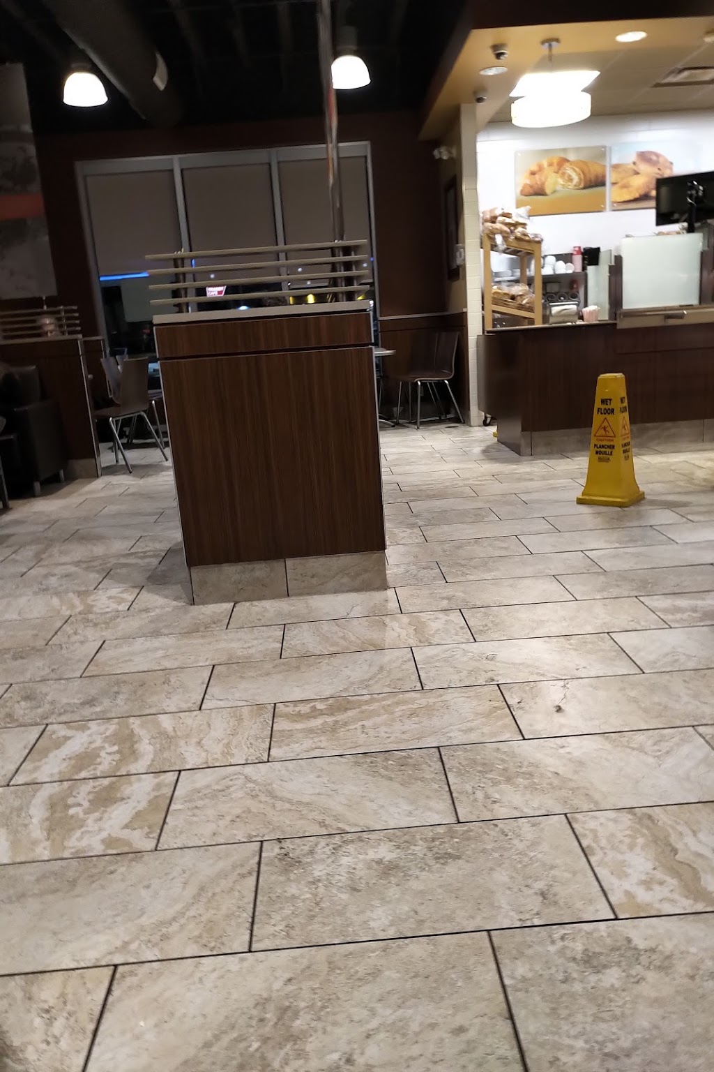 Tim Hortons | 407 March Rd, Kanata, ON K2K 0K1, Canada | Phone: (613) 270-1435