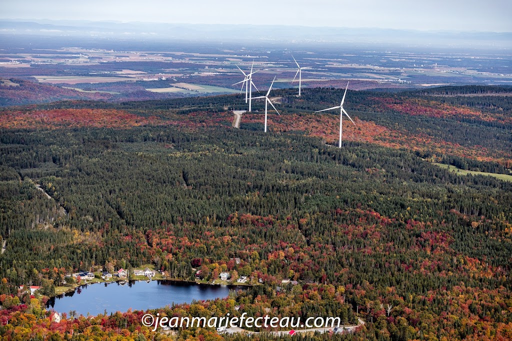 Parc éolien Mont Sainte-Marguerite S.E.C. | 226 Rue de lÉglise, Saint-Séverin, QC G0N 1V0, Canada | Phone: (418) 426-3838