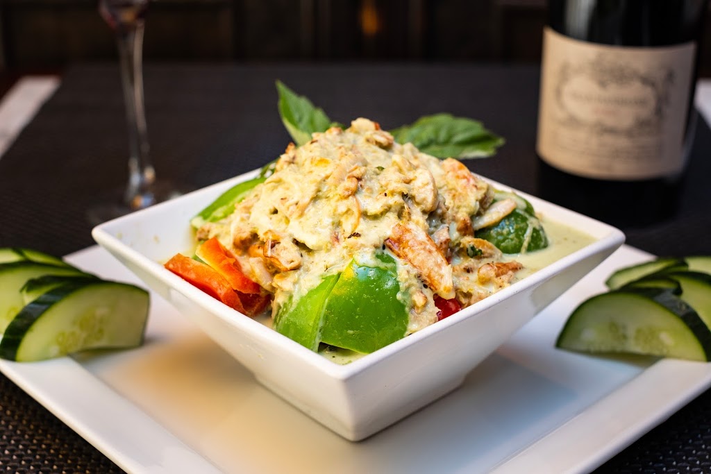 The King & I Thai Cuisine | 8208 107 St NW, Edmonton, AB T6E 6P4, Canada | Phone: (780) 433-2222