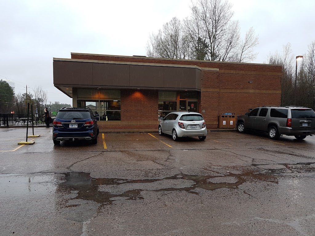 Tim Hortons | 33235 ON-17, Deep River, ON K0J 1P0, Canada | Phone: (613) 584-9933