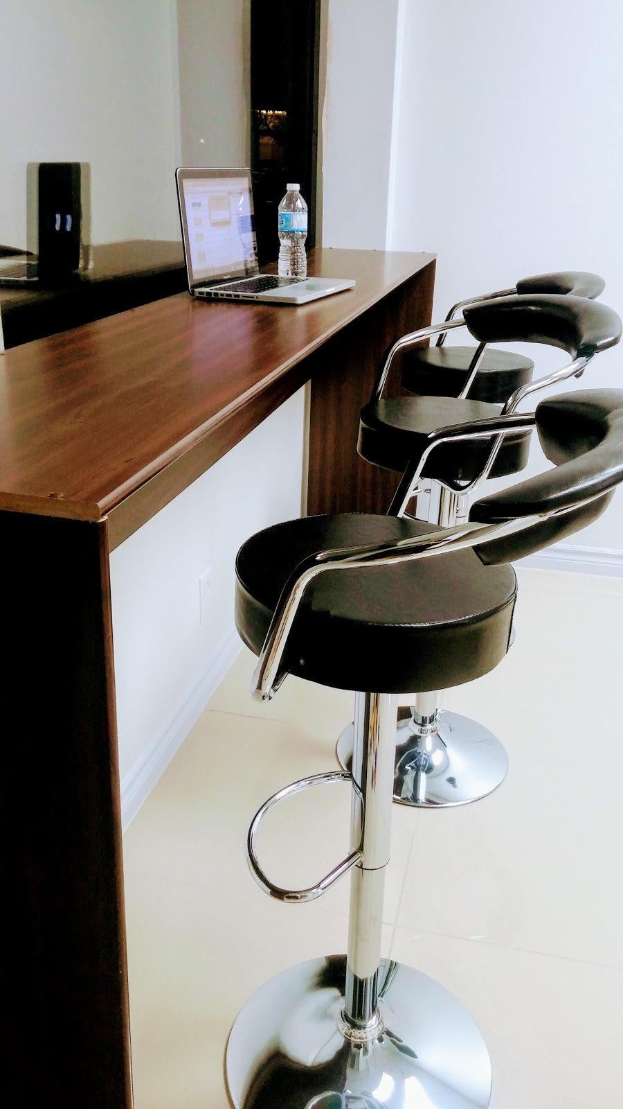 HUDDLESPACE™ | 2355 Derry Rd E #27, Mississauga, ON L5S 1V6, Canada | Phone: (289) 652-2540