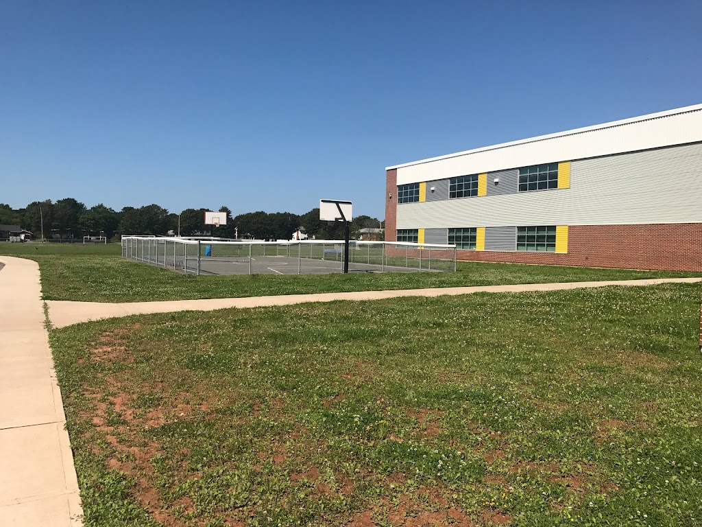 Spring Park Elementary School | 30 Dunkirk St, Charlottetown, PE C1A 3Z7, Canada | Phone: (902) 368-6400